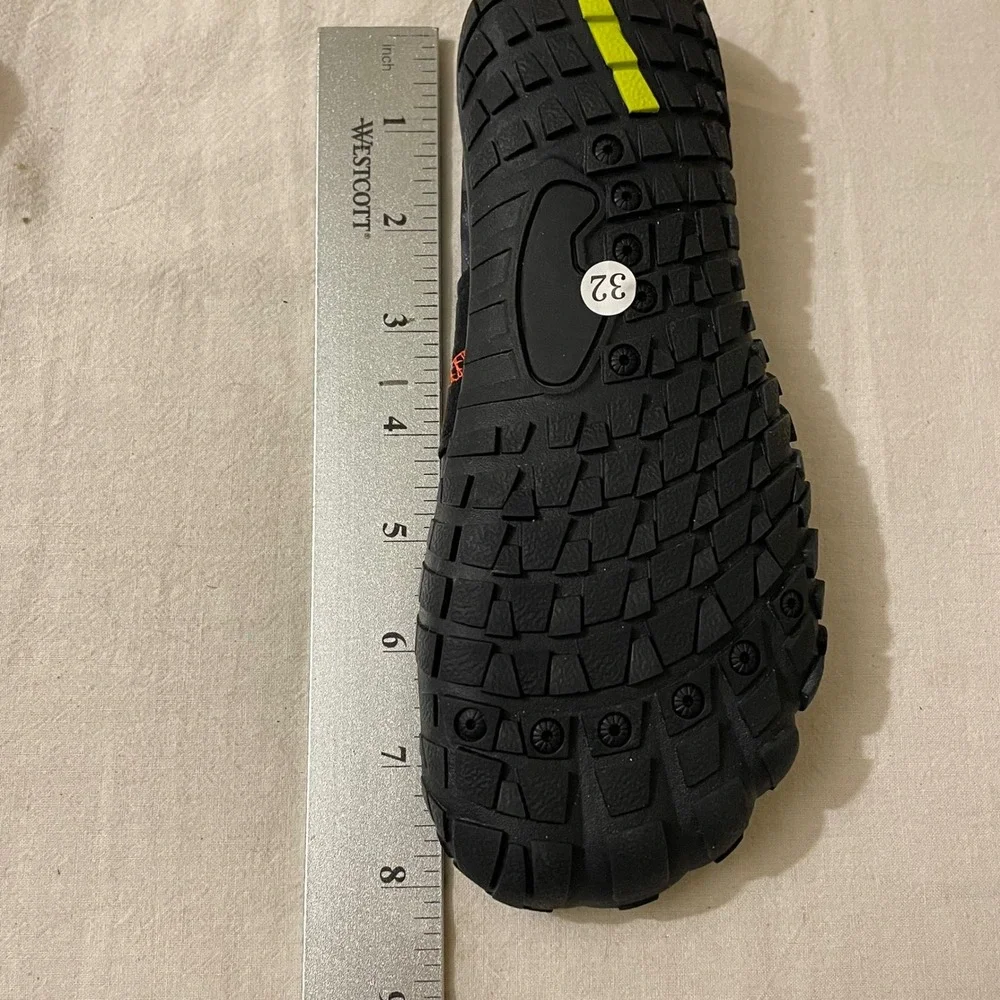 UBFEN Kids Size 32 Barefoot Water Shoes‎ Black Camo Quick Dry Aqua Shoes NEW